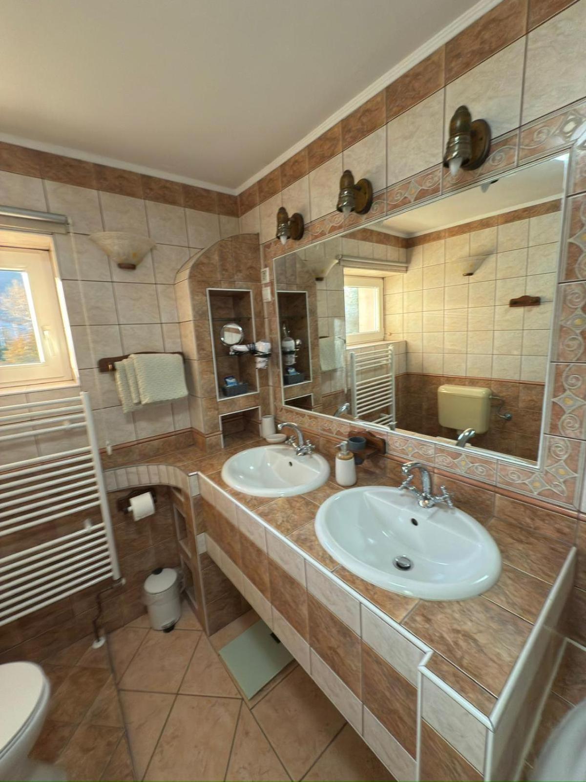 Sobe-Apartma Maribor Exterior photo