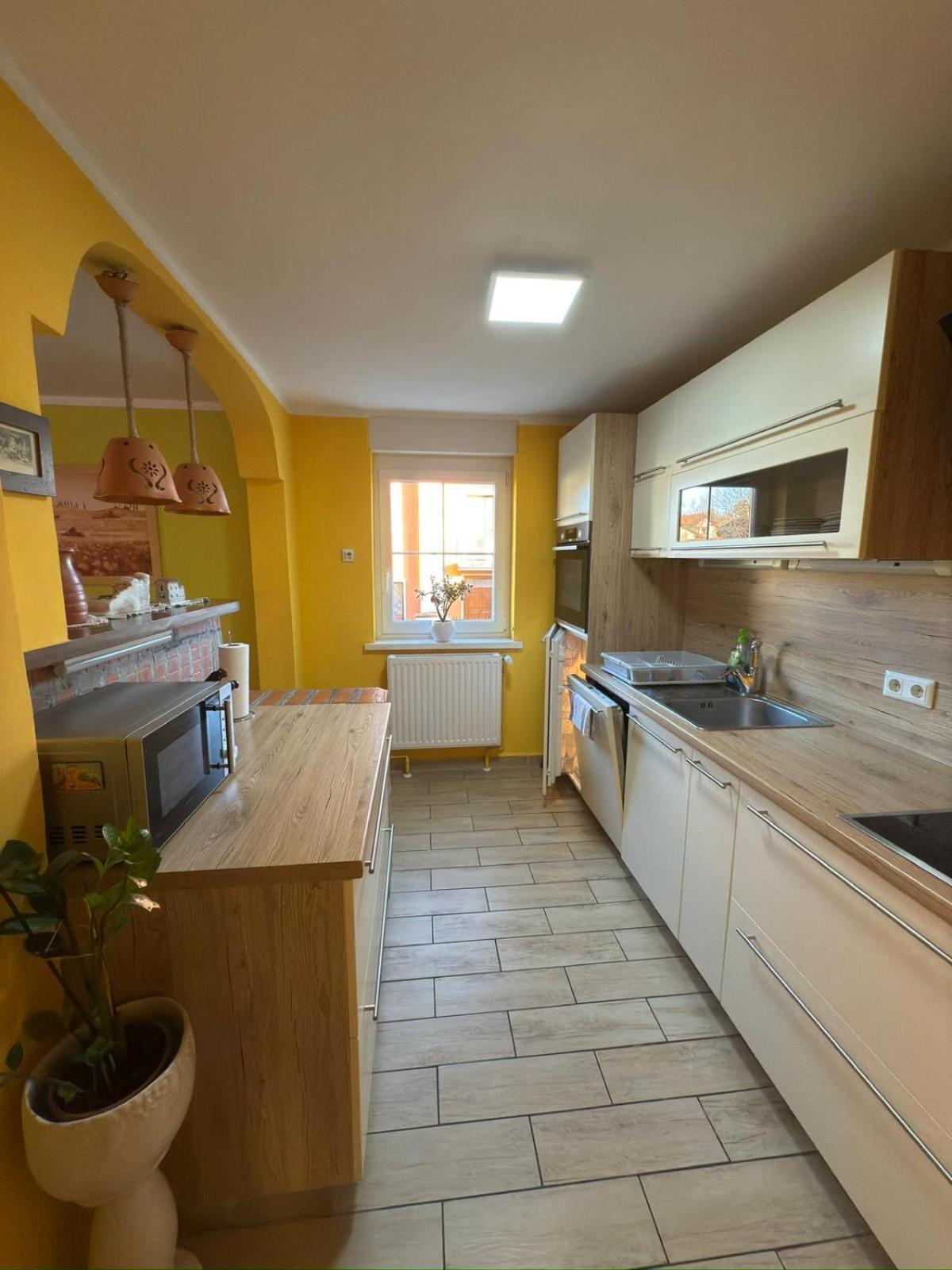 Sobe-Apartma Maribor Exterior photo