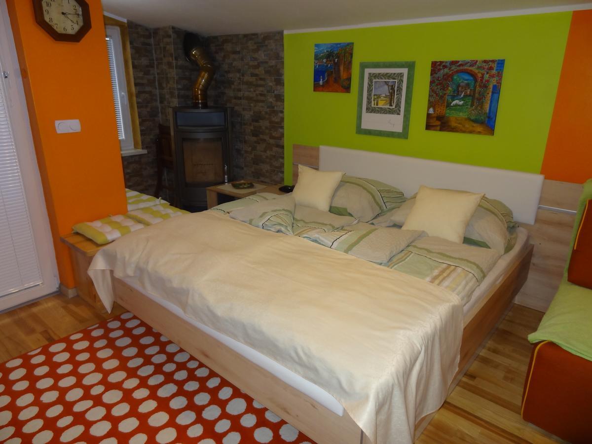 Sobe-Apartma Maribor Exterior photo