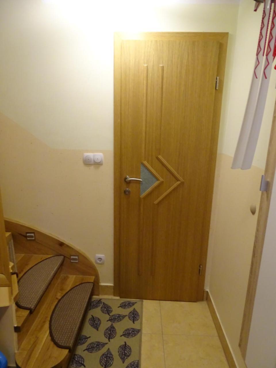 Sobe-Apartma Maribor Exterior photo