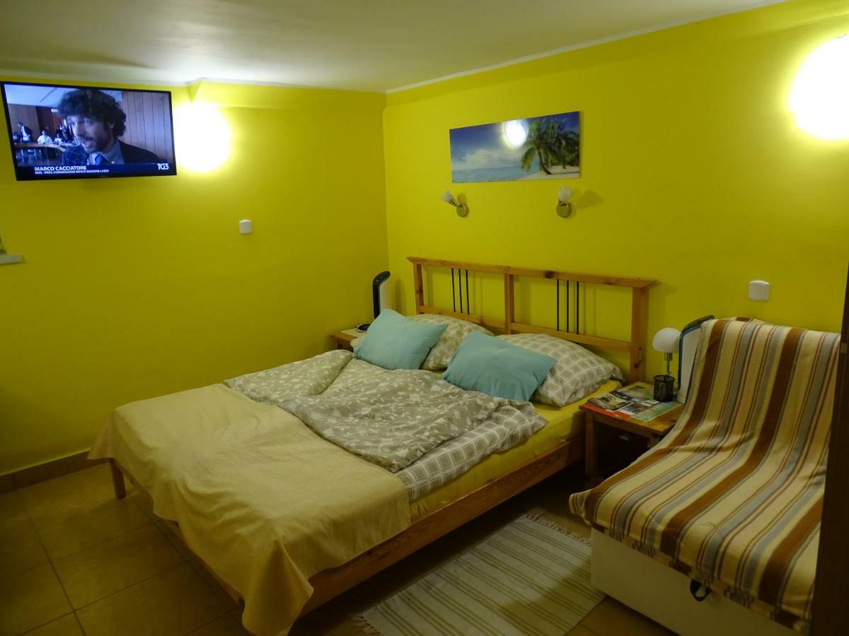 Sobe-Apartma Maribor Exterior photo